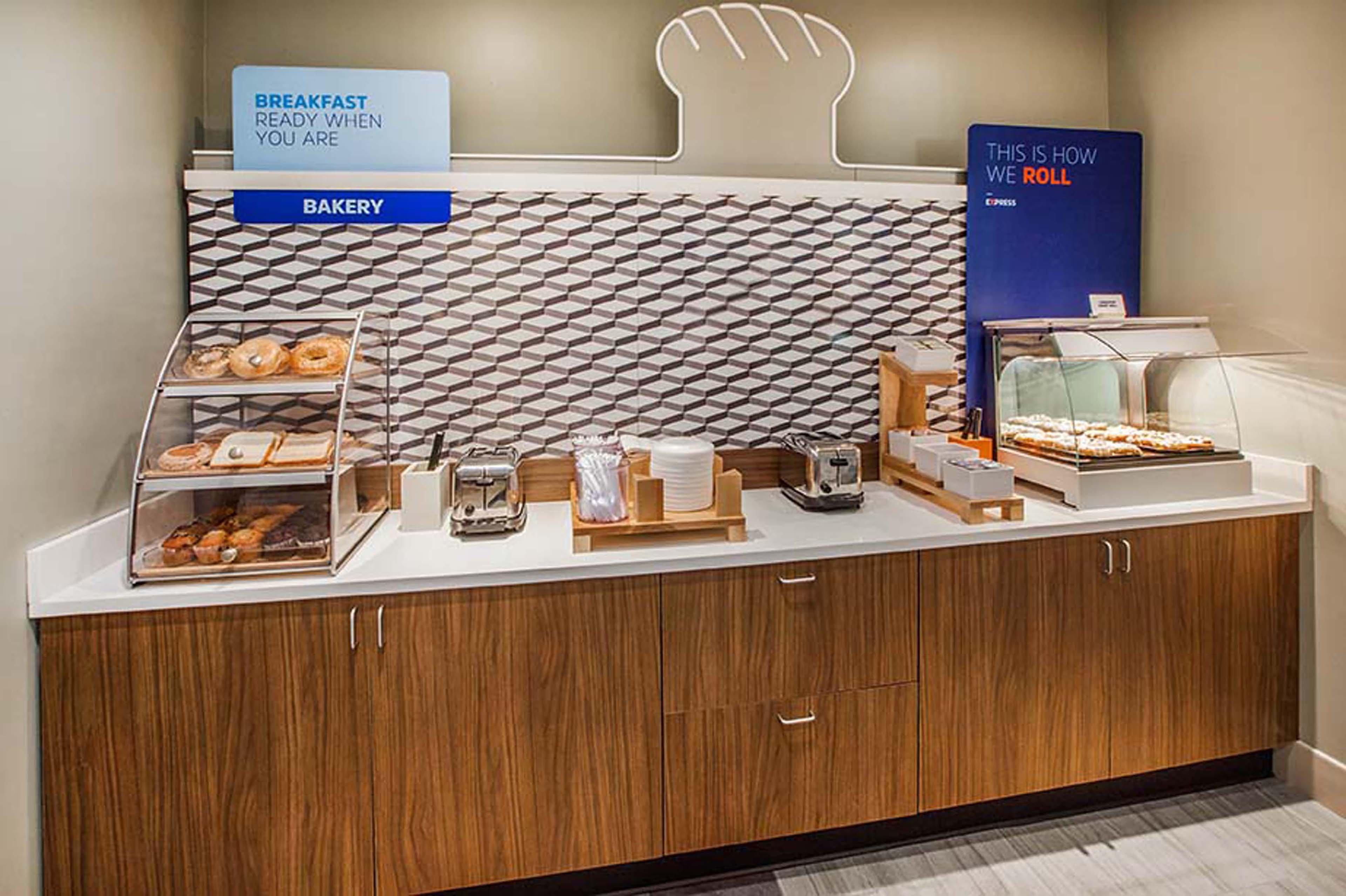 Holiday Inn Express Greensburg By Ihg Exteriör bild
