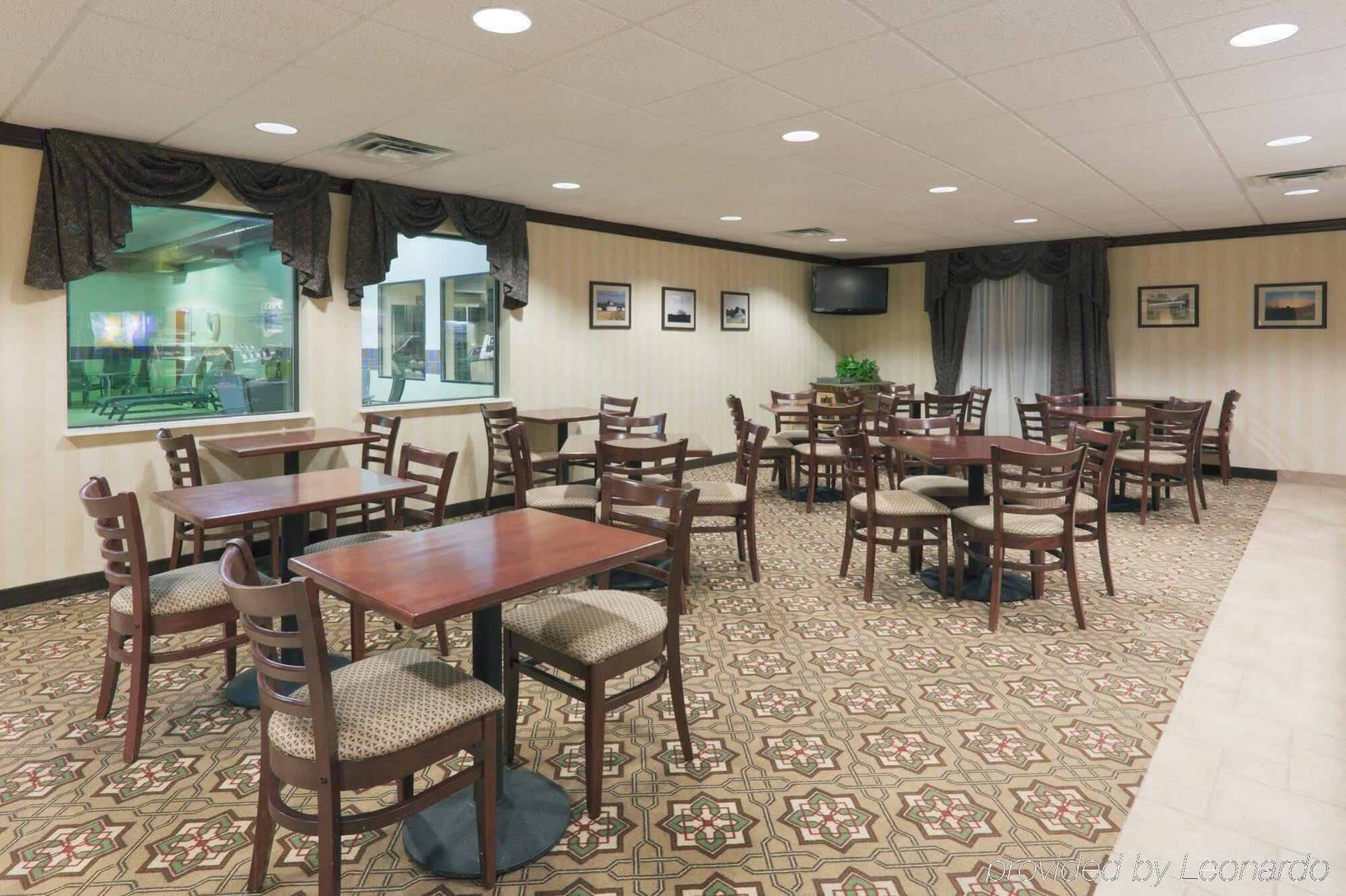 Holiday Inn Express Greensburg By Ihg Exteriör bild